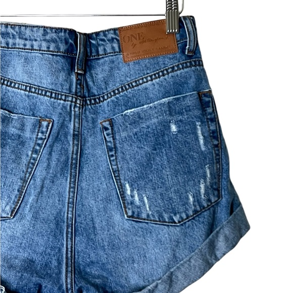 One Teaspoon | High Waist Bandits distressed cuffed denim shorts size 26 - Picture 8 of 11